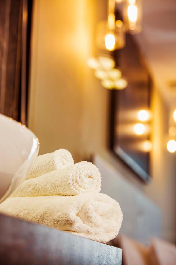 Hotel Les Vallons アビジャン エクステリア 写真